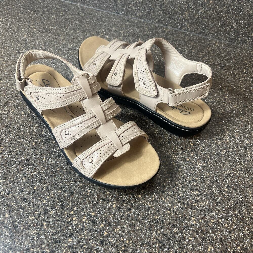 Clarks Collection Sandals Beige Leather Sling Back Open Toe Flat Snap Womens 8 M